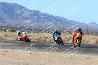 media/Jan-12-2025-CVMA (Sun) [[be1d2b16e3]]/Race 2-Supersport Middleweight/